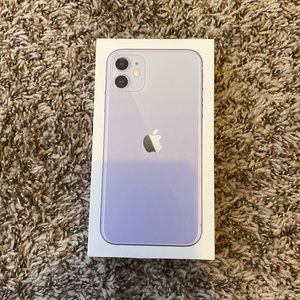 iPhone 11 box